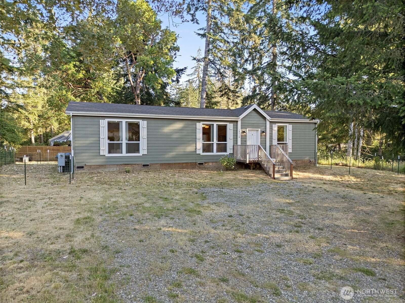 19718 14th Street NW, Lakebay, WA 98349