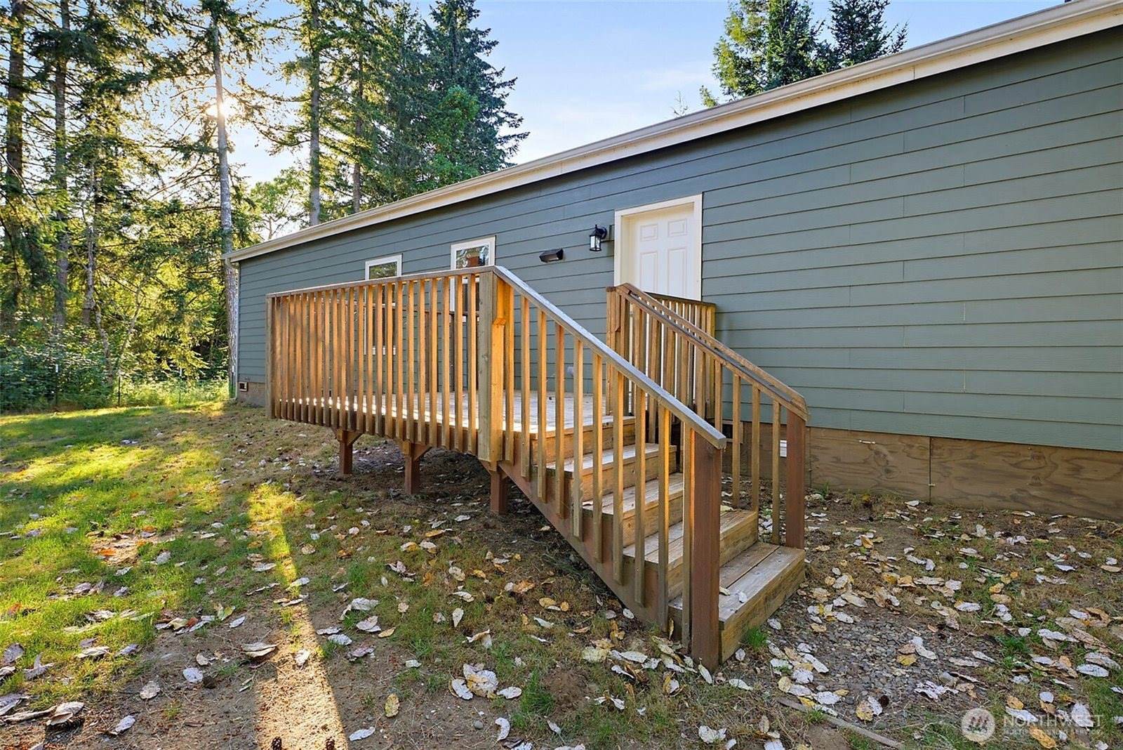 19718 14th Street NW, Lakebay, WA 98349