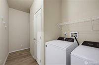 19718 14th Street NW, Lakebay, WA 98349