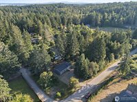 19718 14th Street NW, Lakebay, WA 98349