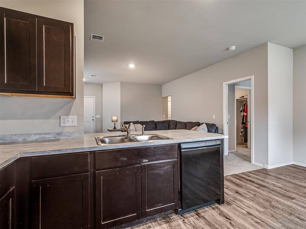 1410 Madison Avenue, Shawnee, OK 74804