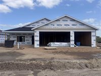 3613 Pinewood, Spirit Lake, IA 51360