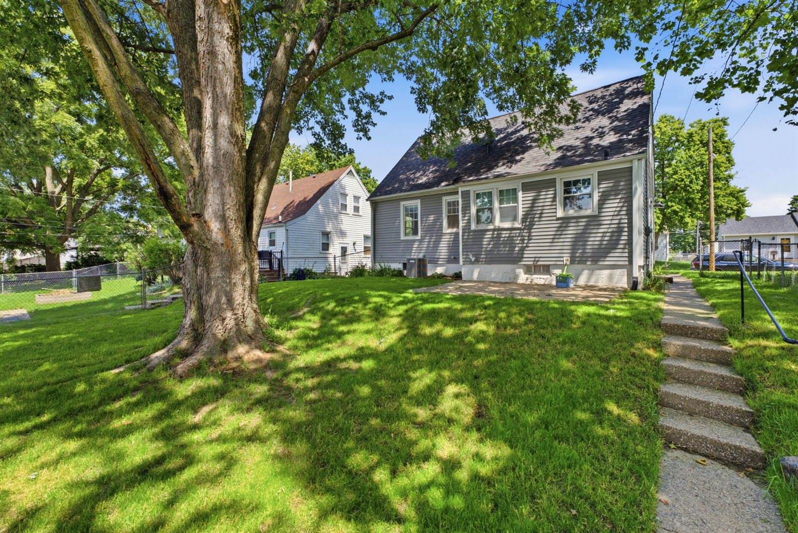 513 West 29th Street, Davenport, IA 52803