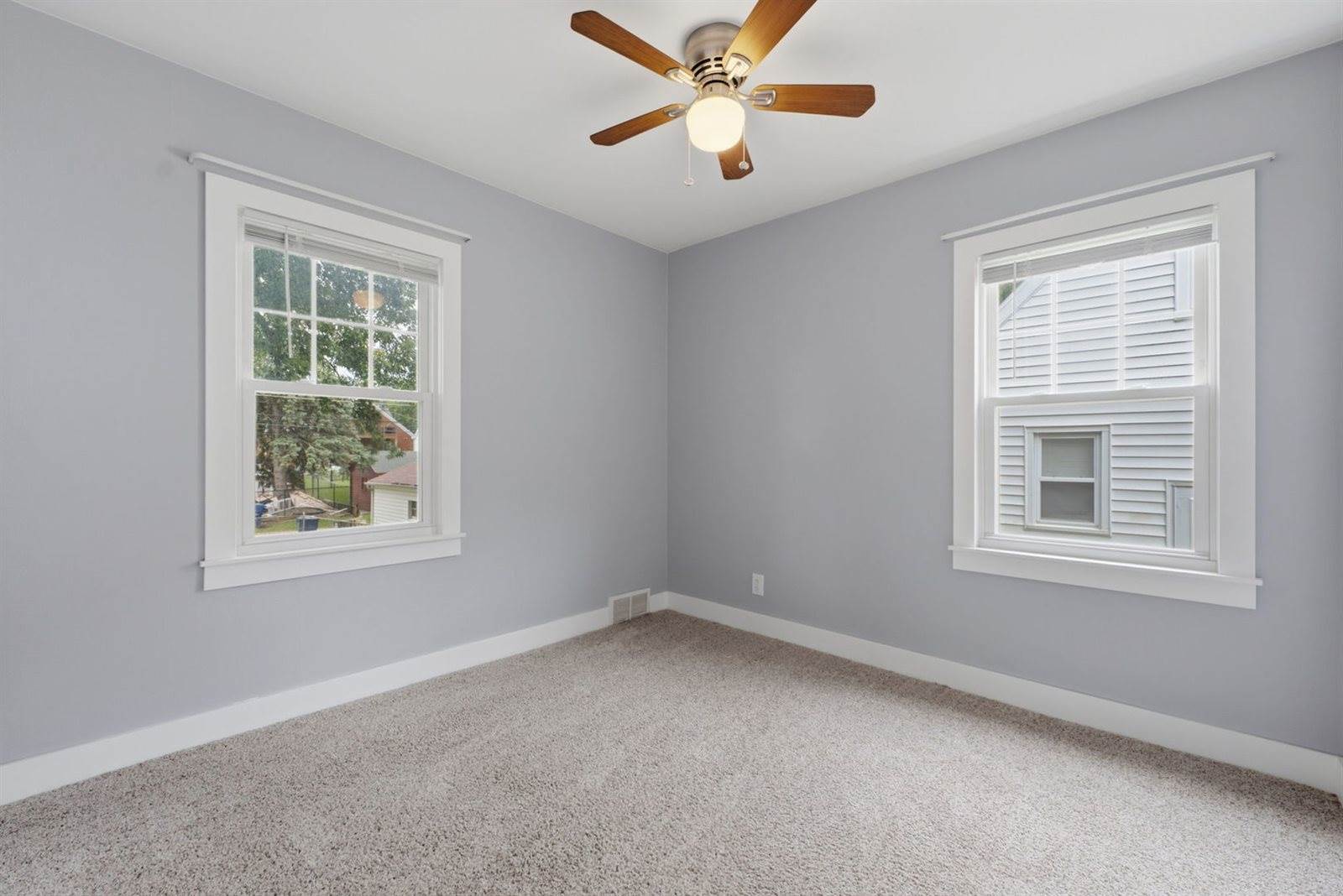 513 West 29th Street, Davenport, IA 52803