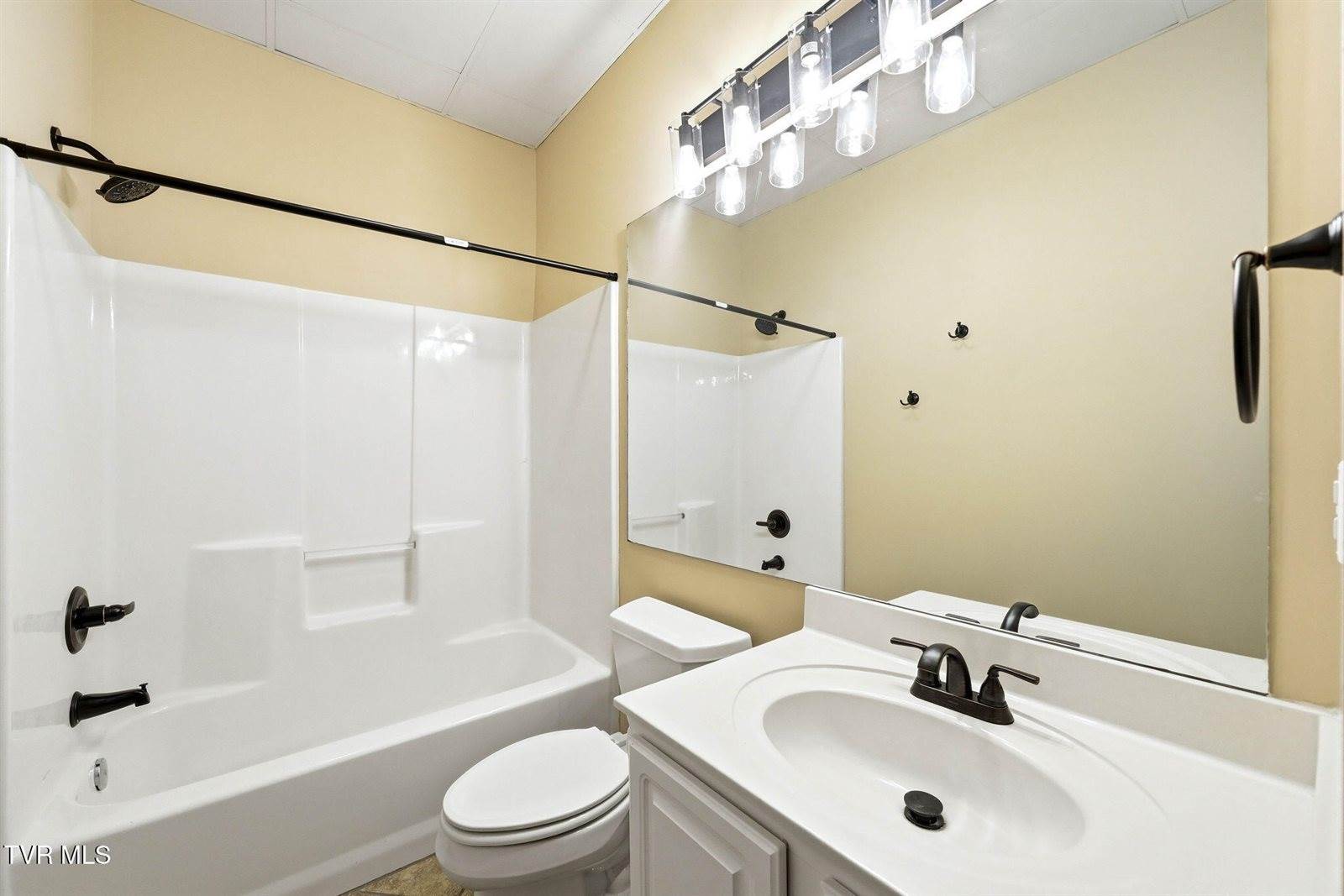 152 Bentley Parc, Johnson City, TN 37615