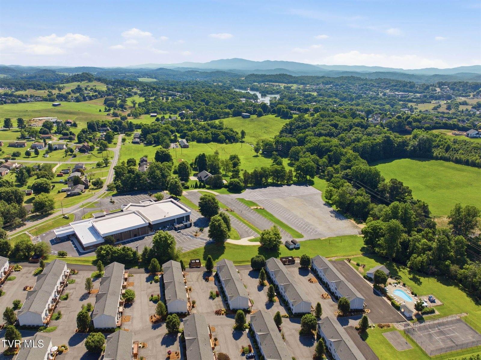 152 Bentley Parc, Johnson City, TN 37615