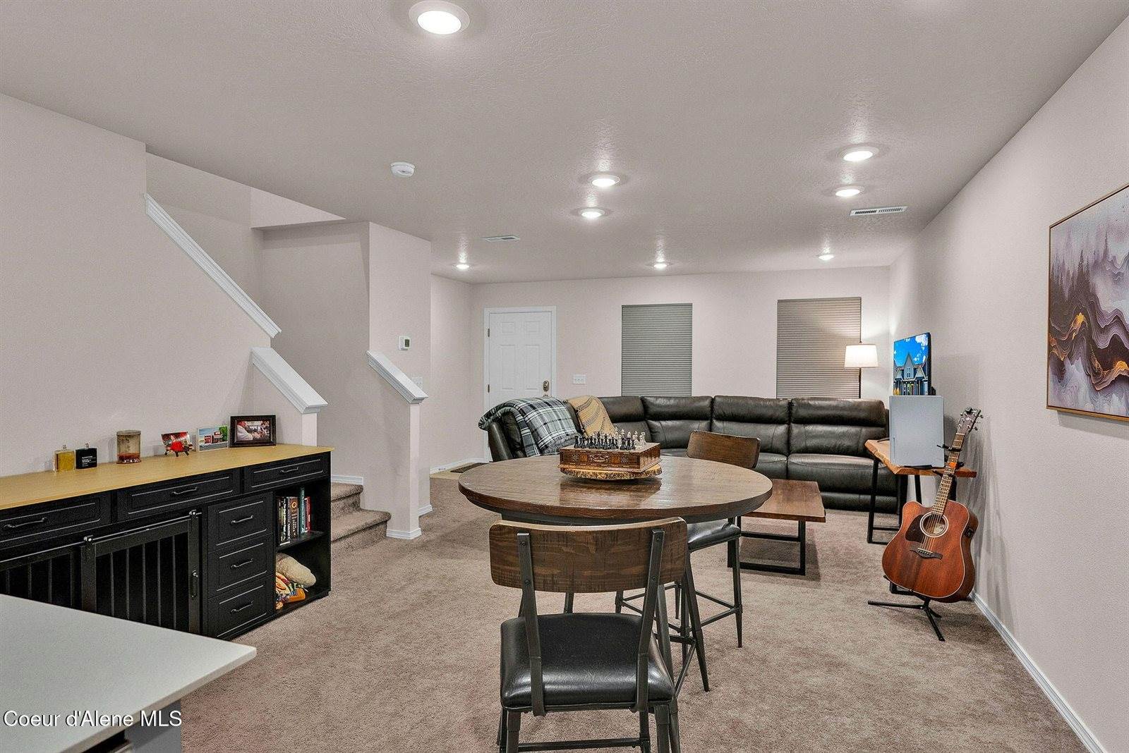 287 East Lupine Ln, Hayden, ID 83835