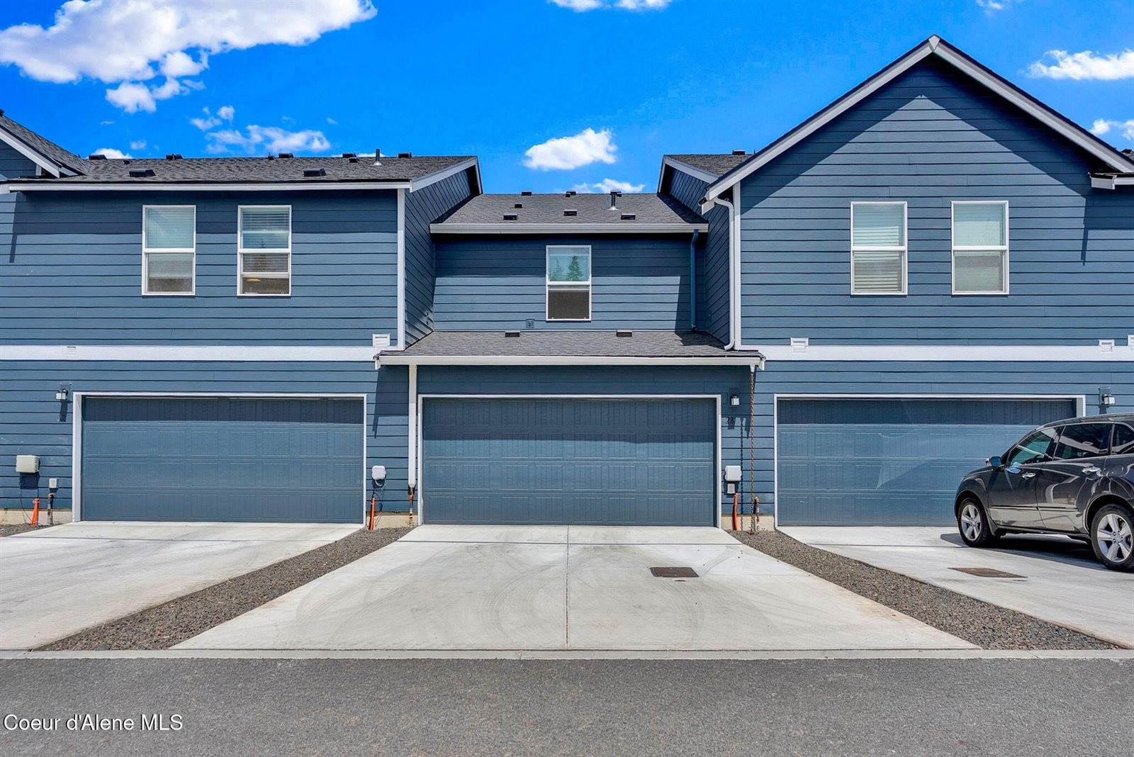 287 East Lupine Ln, Hayden, ID 83835