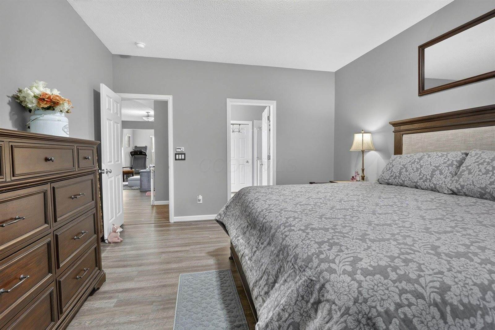 7911 Ashenden Drive, Blacklick, OH 43004
