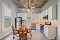 326 5th Street, Somerville, TX 77879