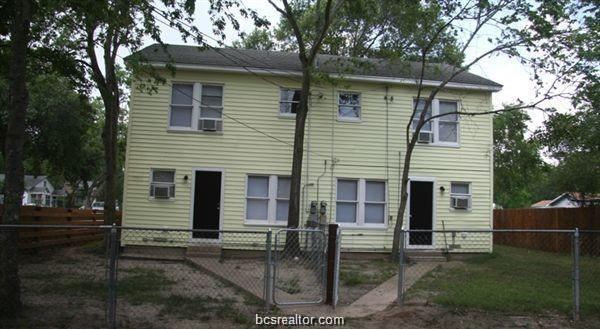 814 Banks, Bryan, TX 77803