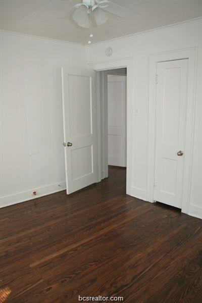 814 Banks, Bryan, TX 77803