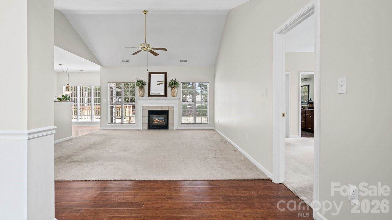 122 Nantucket Court, Mooresville, NC 28117