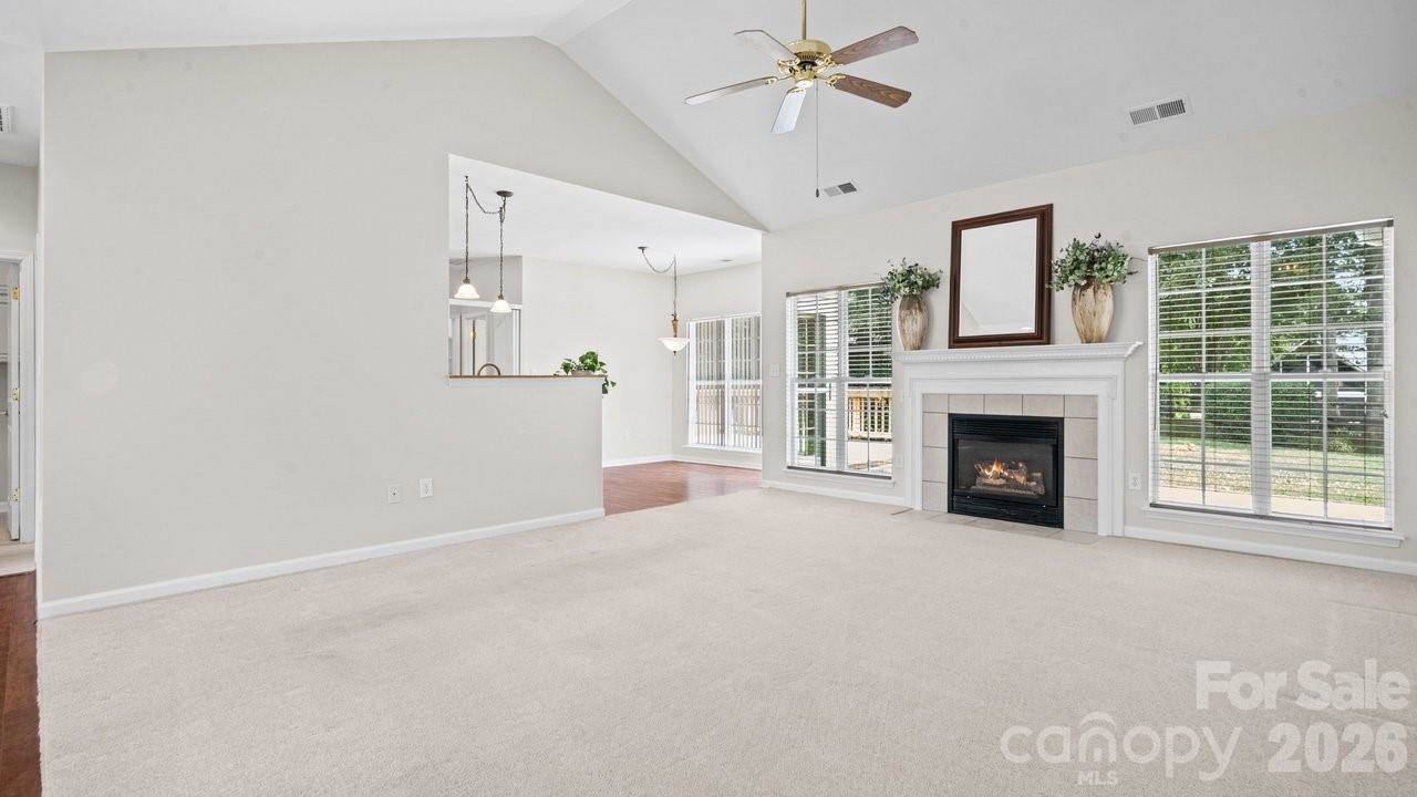 122 Nantucket Court, Mooresville, NC 28117