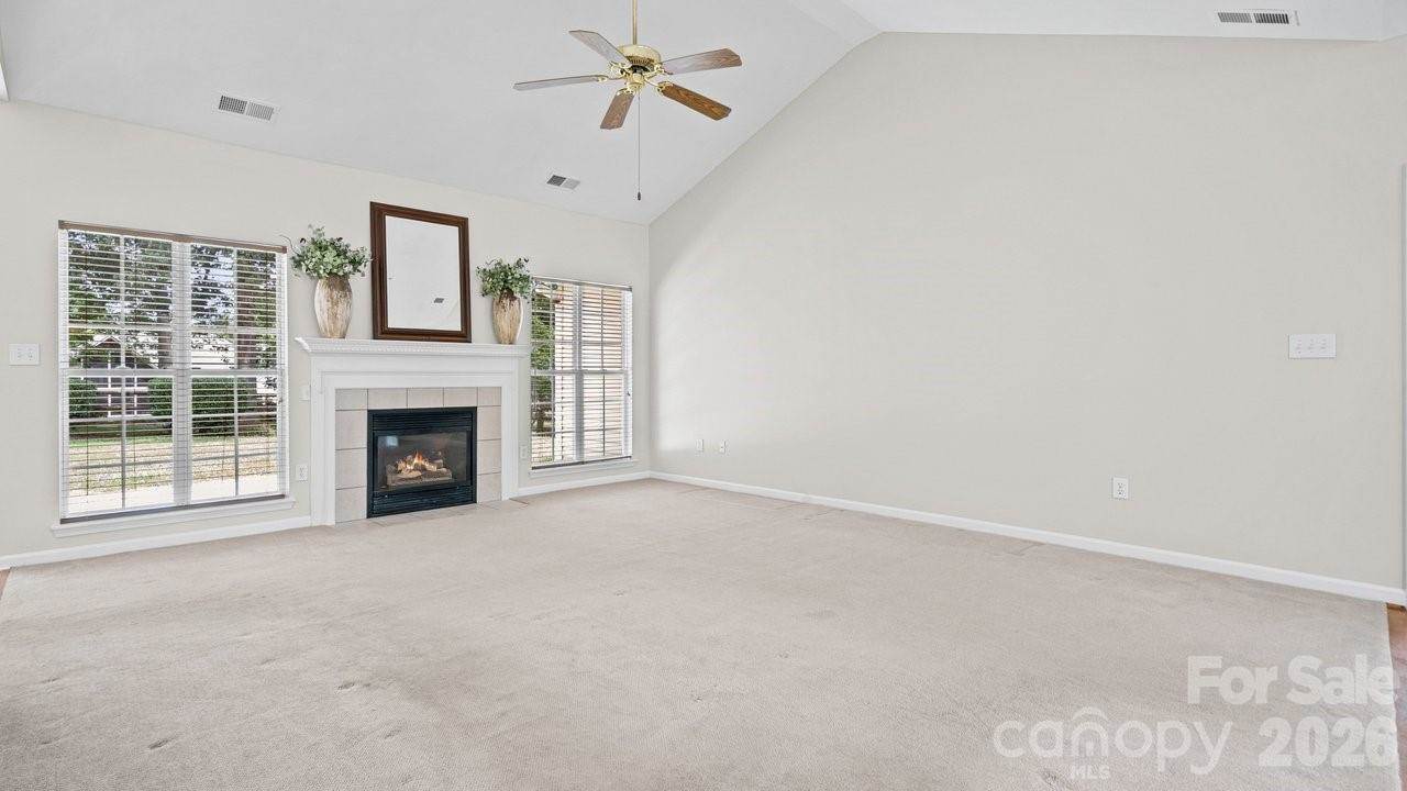 122 Nantucket Court, Mooresville, NC 28117