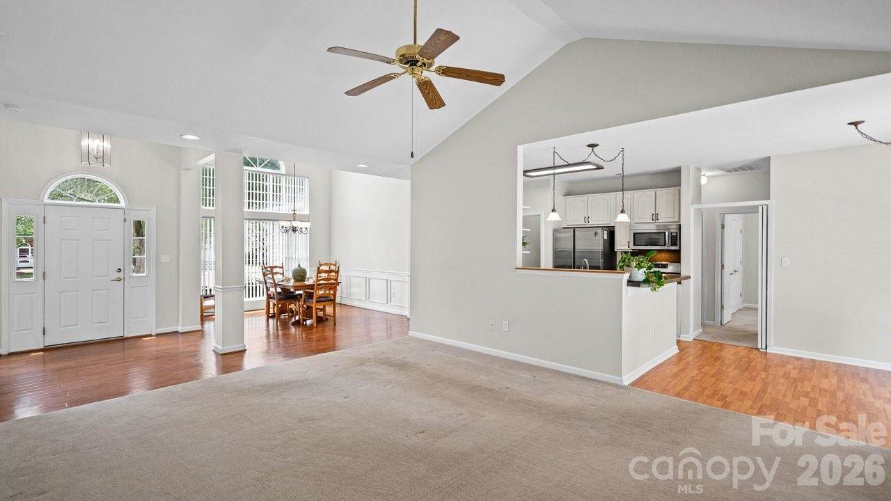 122 Nantucket Court, Mooresville, NC 28117