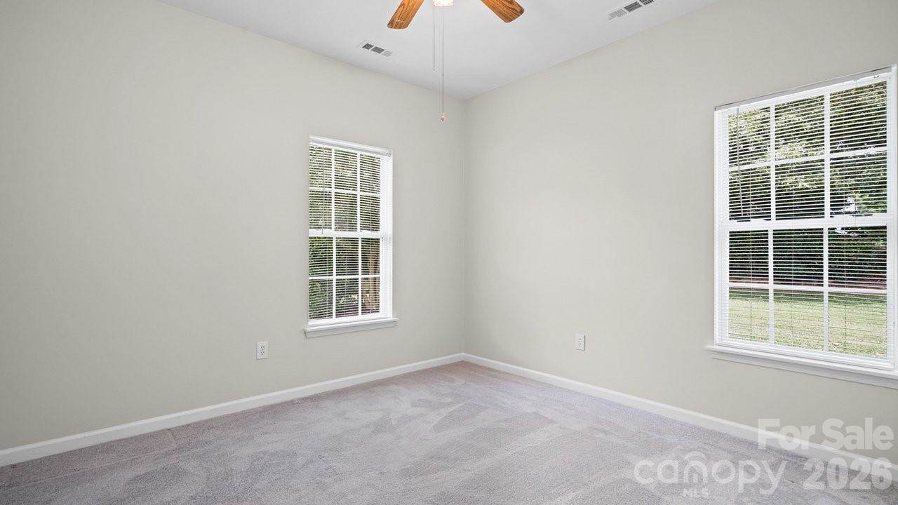 122 Nantucket Court, Mooresville, NC 28117