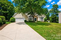 122 Nantucket Court, Mooresville, NC 28117