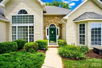 122 Nantucket Court, Mooresville, NC 28117