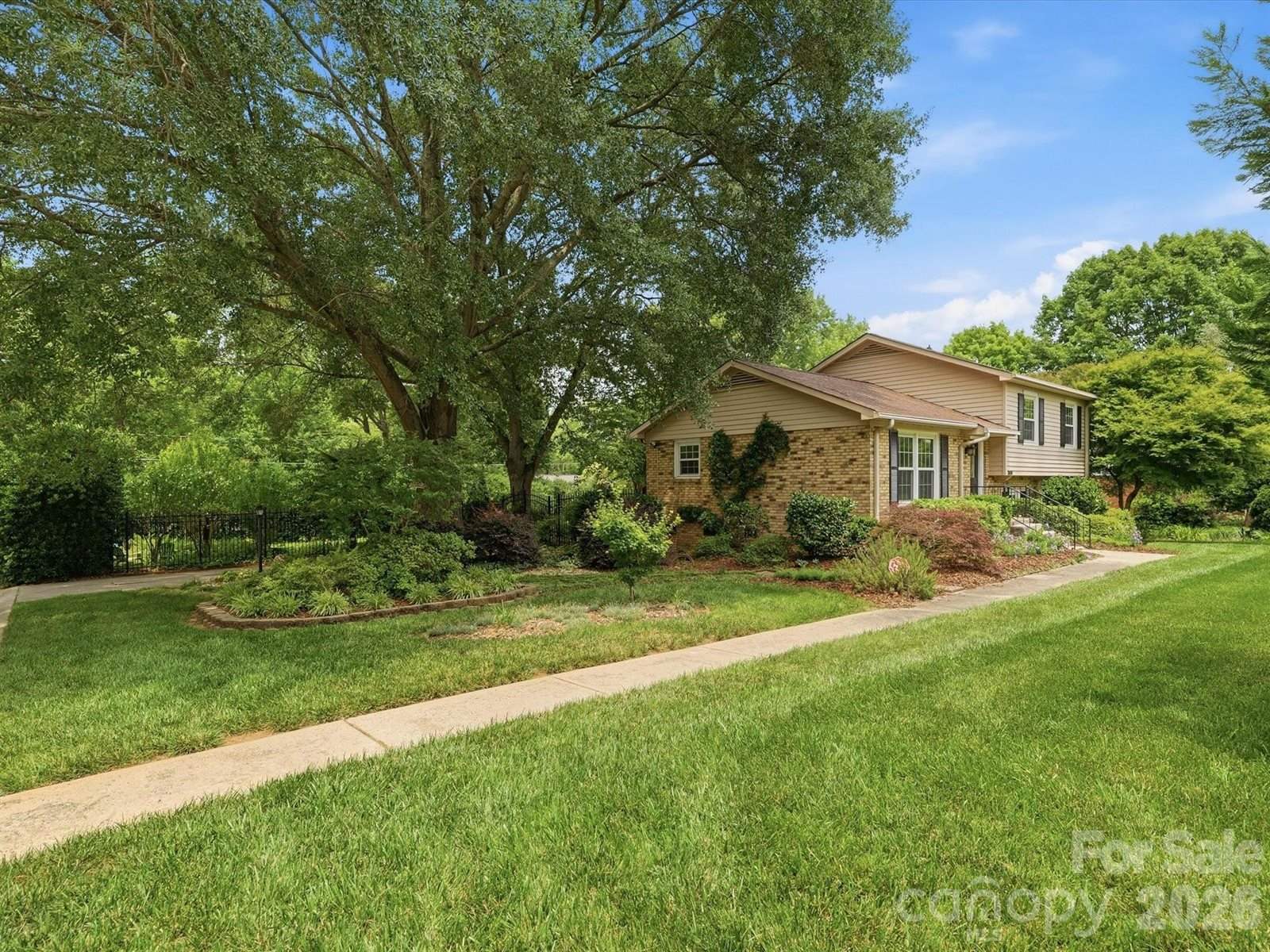3130 Rea Road, Charlotte, NC 28226