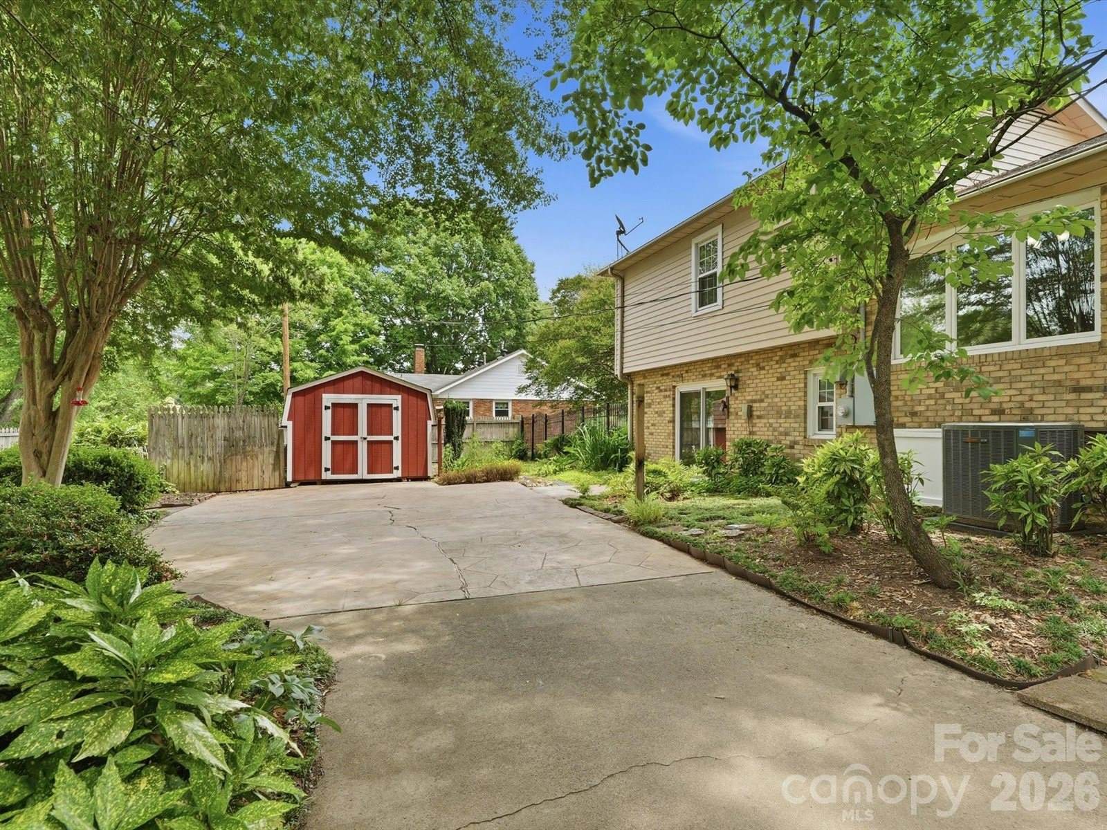 3130 Rea Road, Charlotte, NC 28226