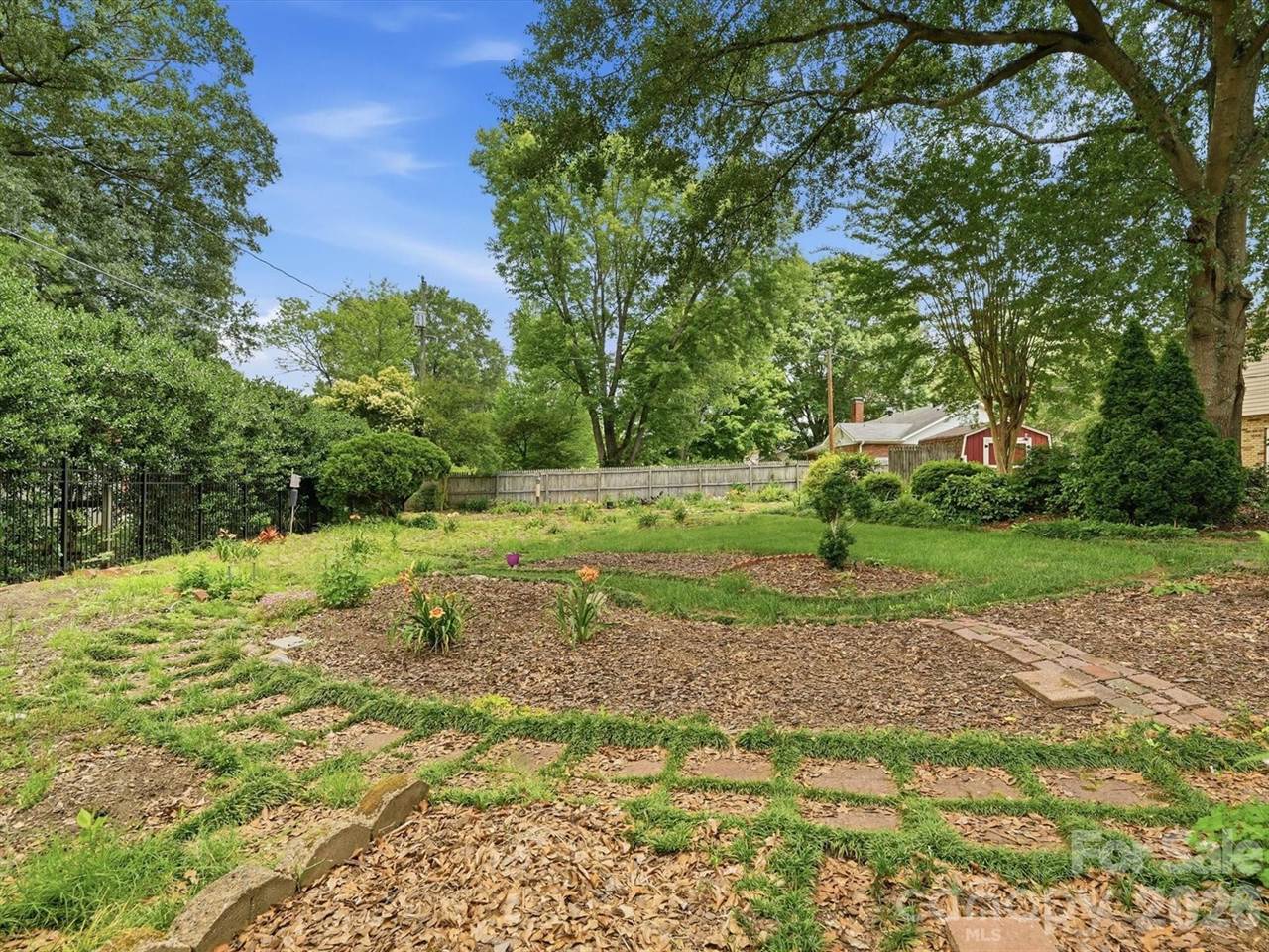 3130 Rea Road, Charlotte, NC 28226