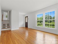 3130 Rea Road, Charlotte, NC 28226