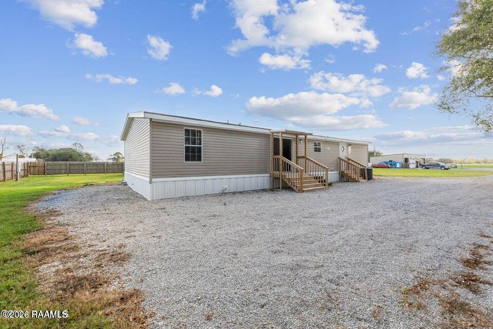 1251 Bordelon Road, Breaux Bridge, LA 70517