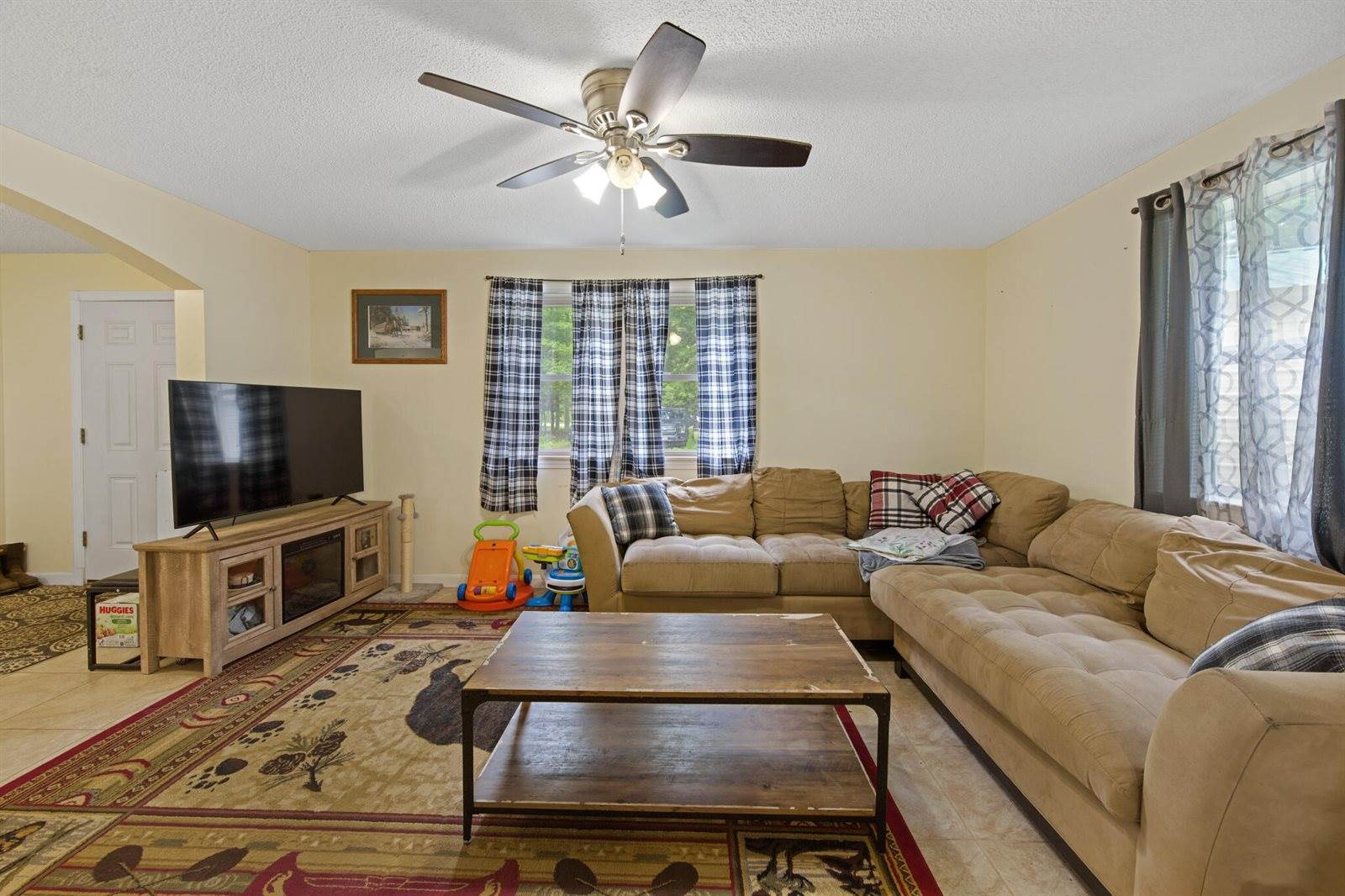 173 County Woods Road, Newport, ME 04953