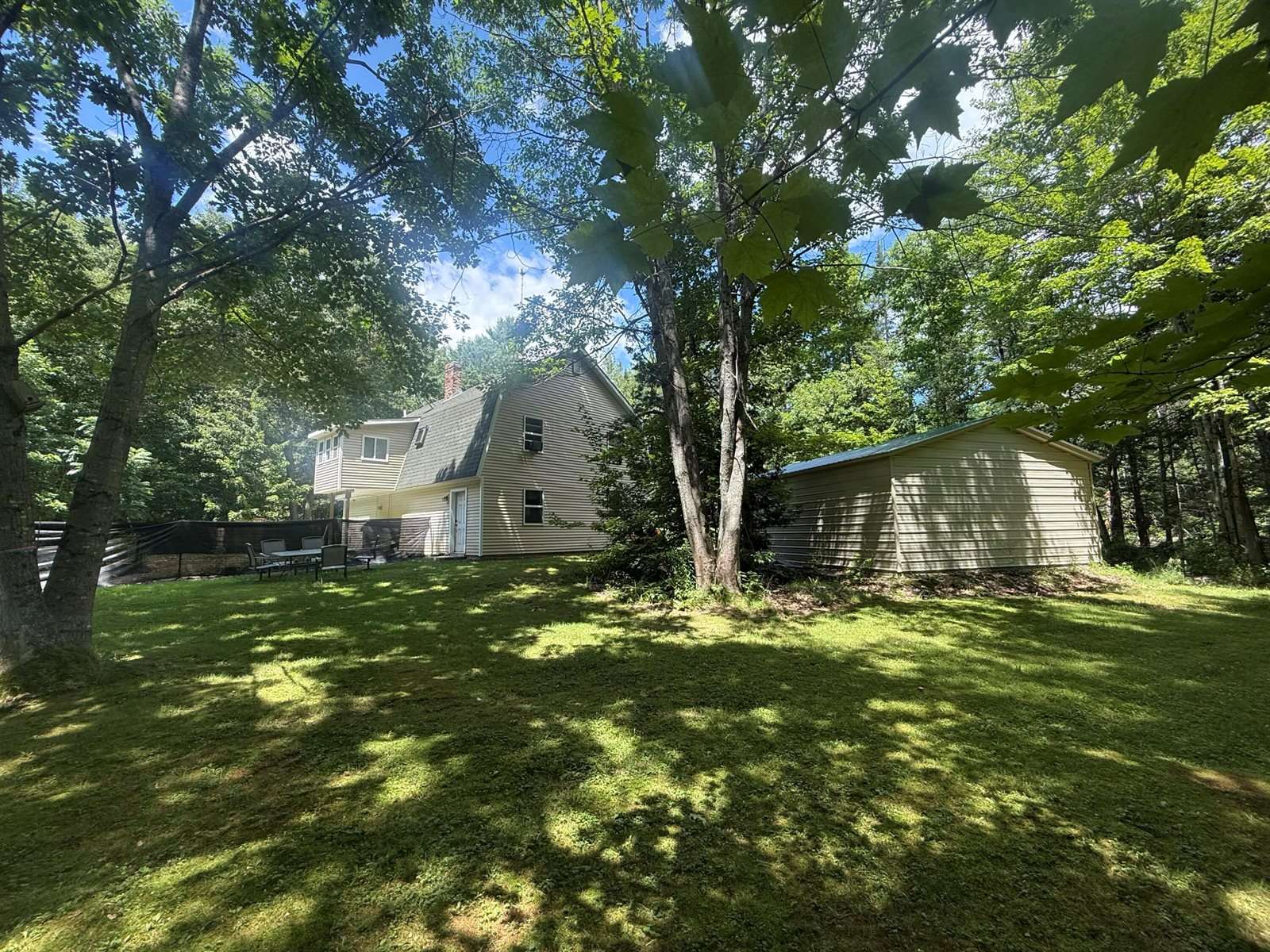 173 County Woods Road, Newport, ME 04953