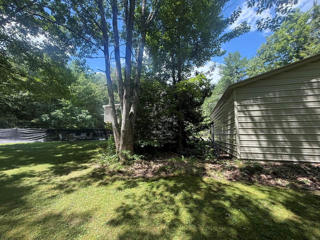 173 County Woods Road, Newport, ME 04953