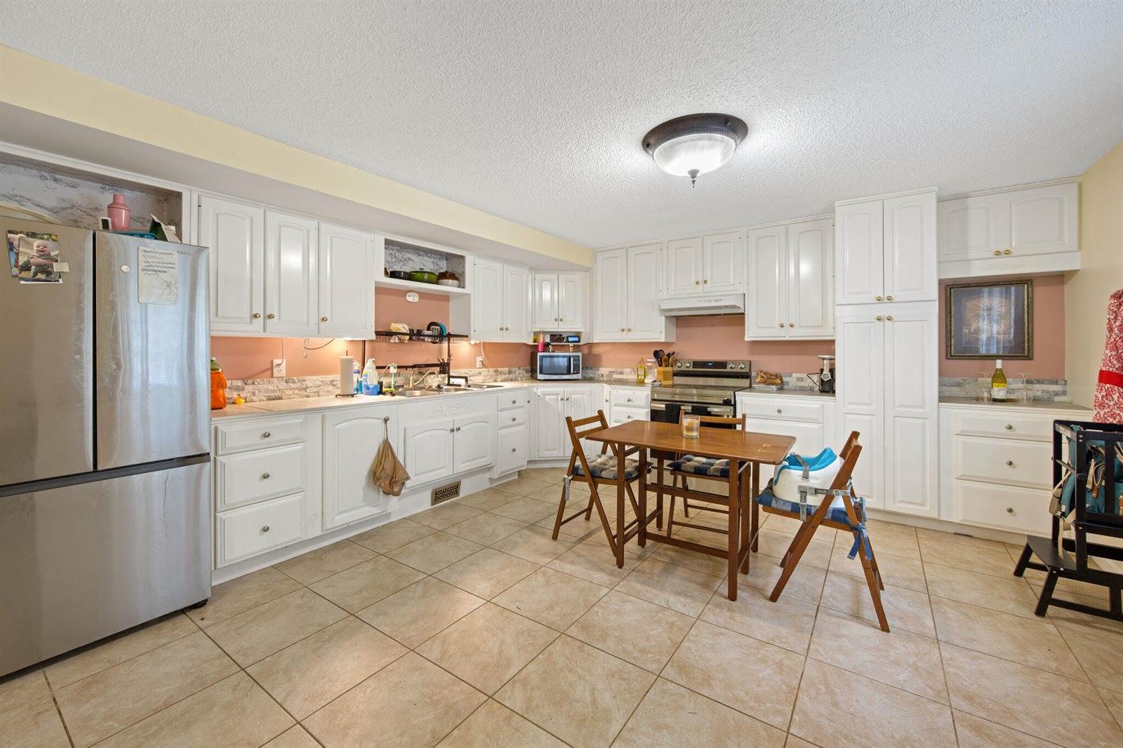 173 County Woods Road, Newport, ME 04953