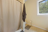 173 County Woods Road, Newport, ME 04953