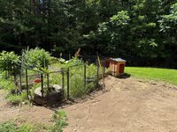 173 County Woods Road, Newport, ME 04953