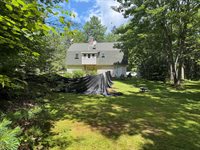 173 County Woods Road, Newport, ME 04953
