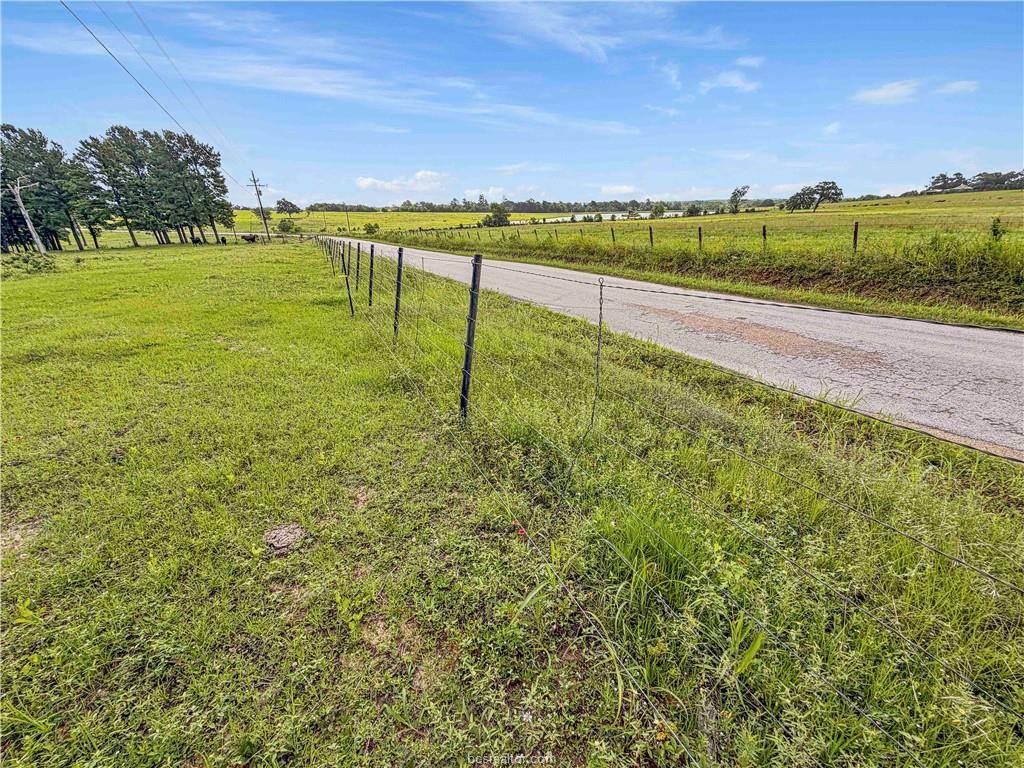 6779 County Road 215, Anderson, TX 77830