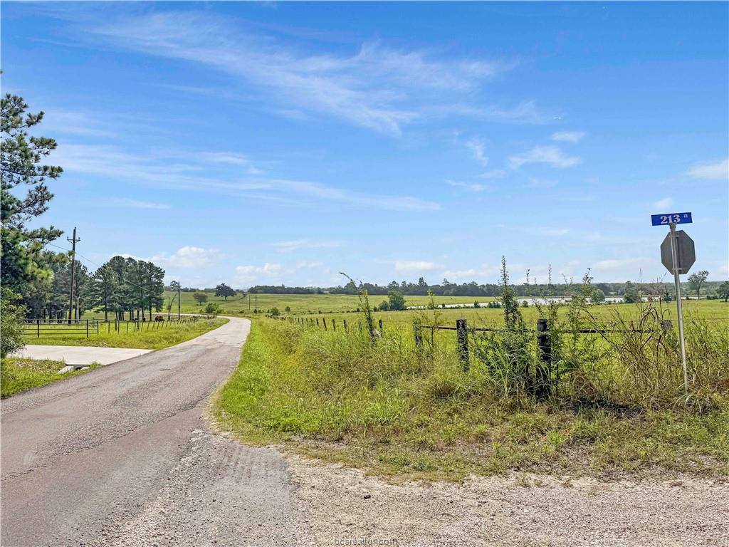 6779 County Road 215, Anderson, TX 77830