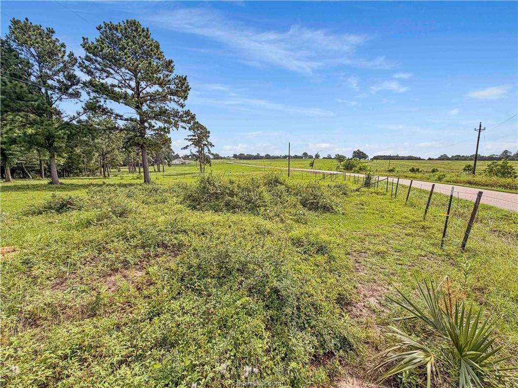 6779 County Road 215, Anderson, TX 77830