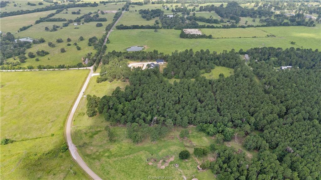 6779 County Road 215, Anderson, TX 77830
