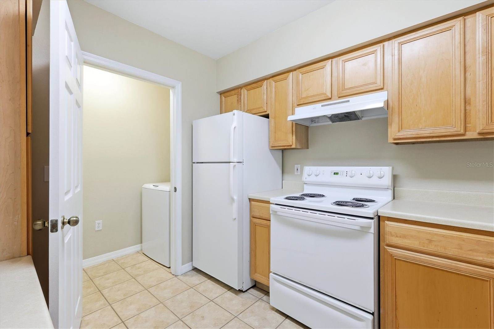 1015 Villagio Circle, Sarasota, FL 34237