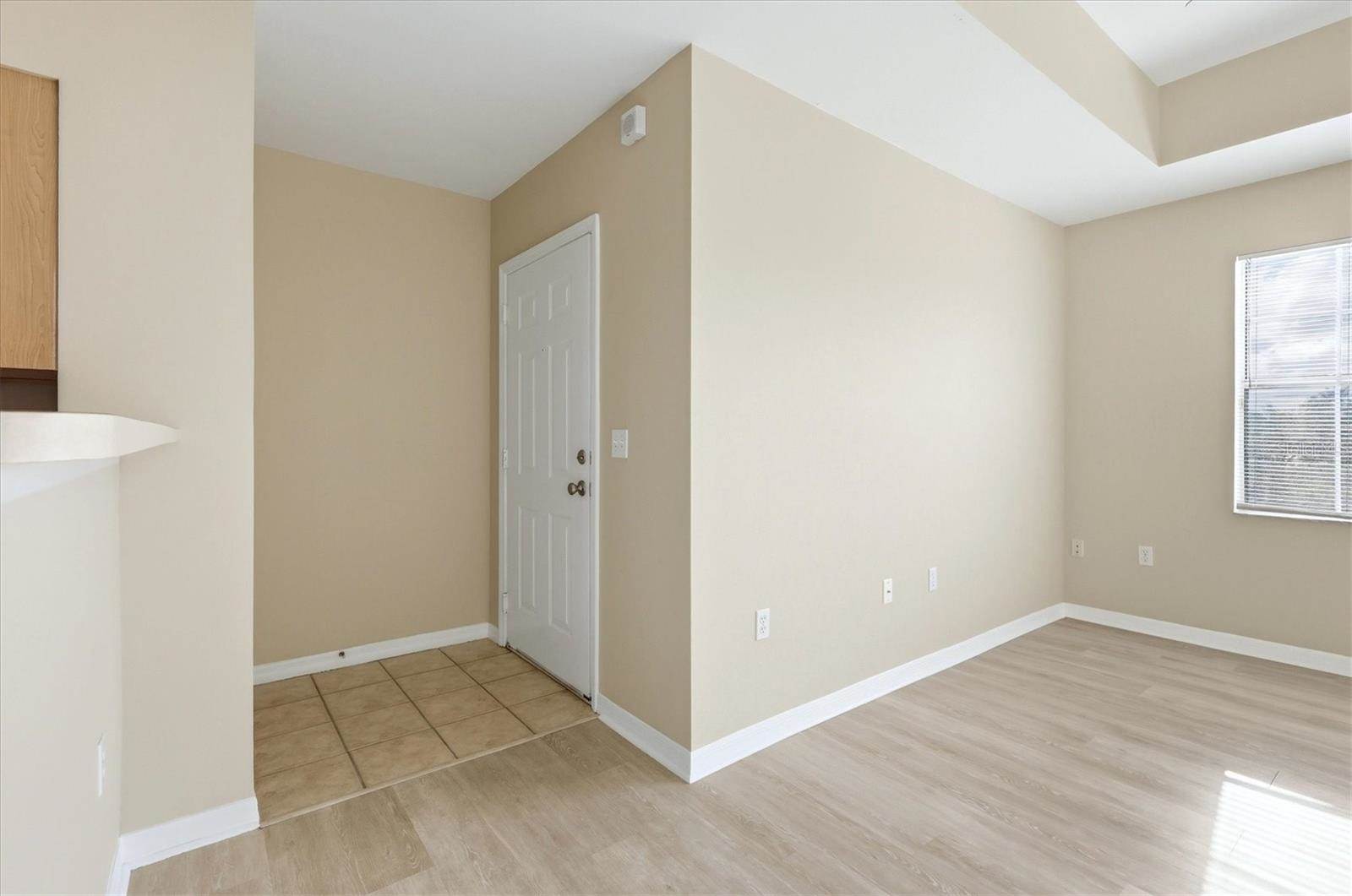 1015 Villagio Circle, Sarasota, FL 34237