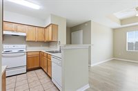 1015 Villagio Circle, Sarasota, FL 34237
