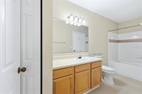 1015 Villagio Circle, Sarasota, FL 34237
