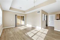 1015 Villagio Circle, Sarasota, FL 34237