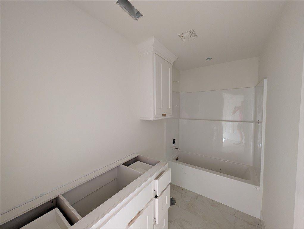 7 Bexhill Circle, Bella Vista, AR 72714