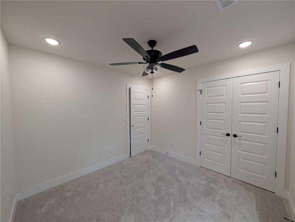 25 Sheffield Drive, Bella Vista, AR 72714