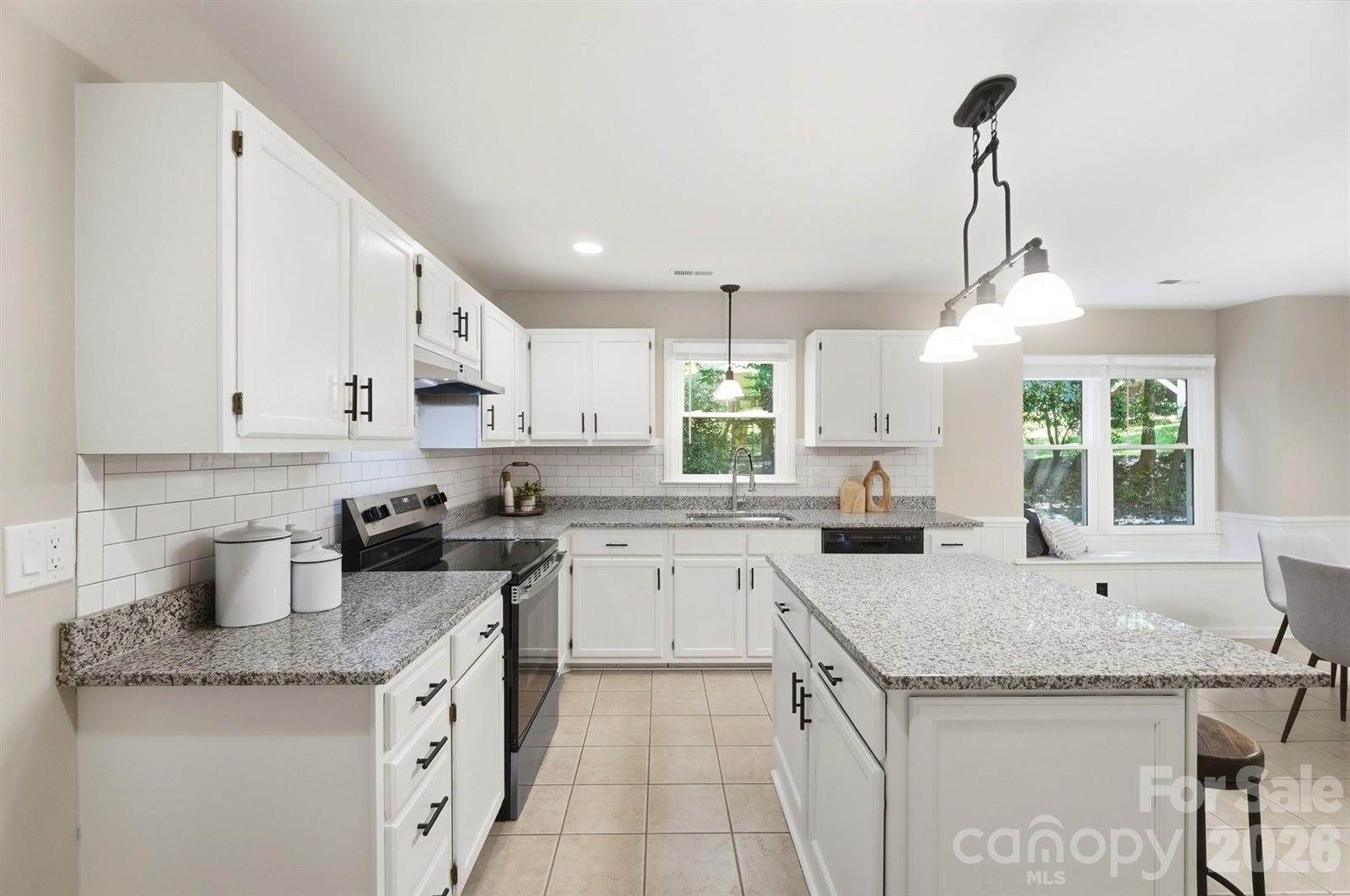 730 Fredricksburg Road, Matthews, NC 28105
