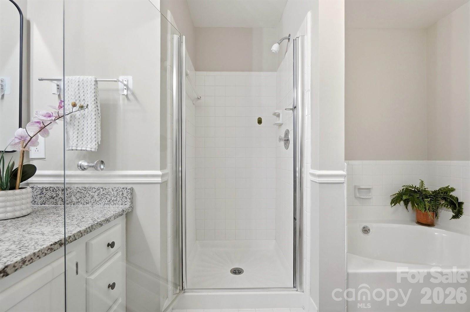 730 Fredricksburg Road, Matthews, NC 28105