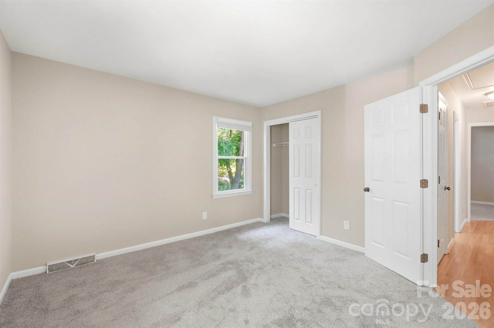 730 Fredricksburg Road, Matthews, NC 28105