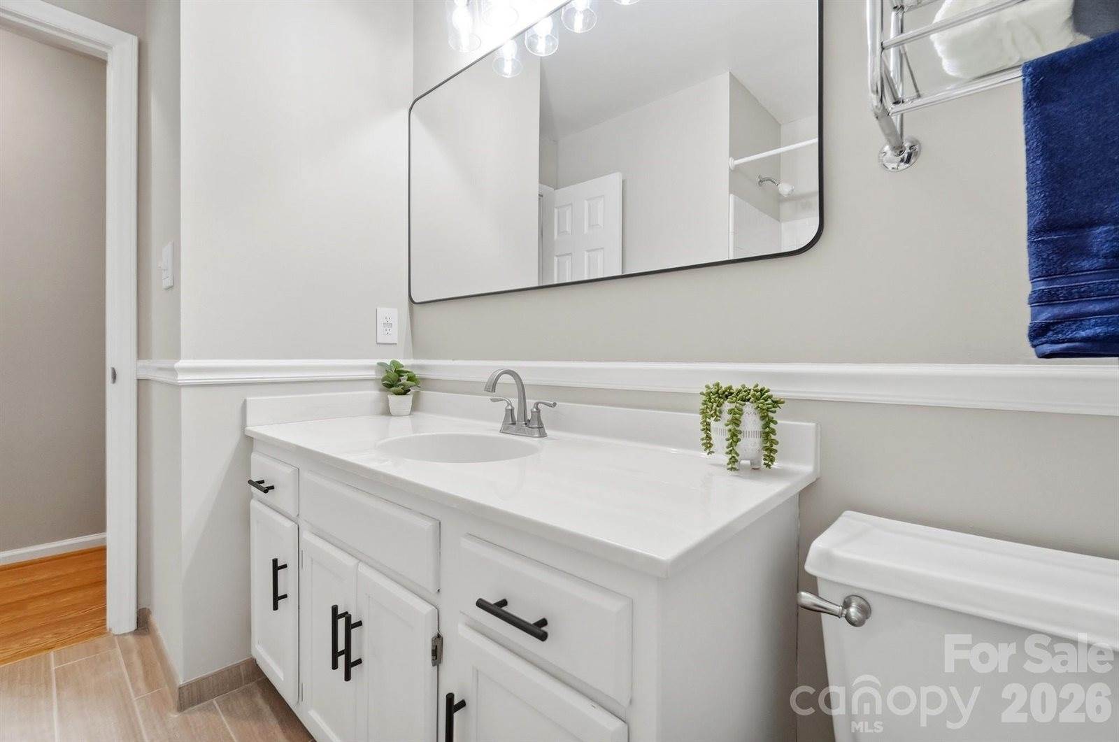 730 Fredricksburg Road, Matthews, NC 28105